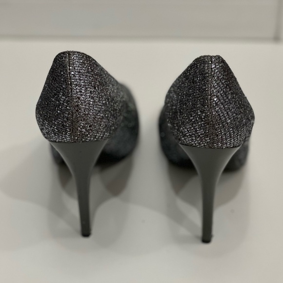 NINE WEST Size 9M - Picture 2 of 6